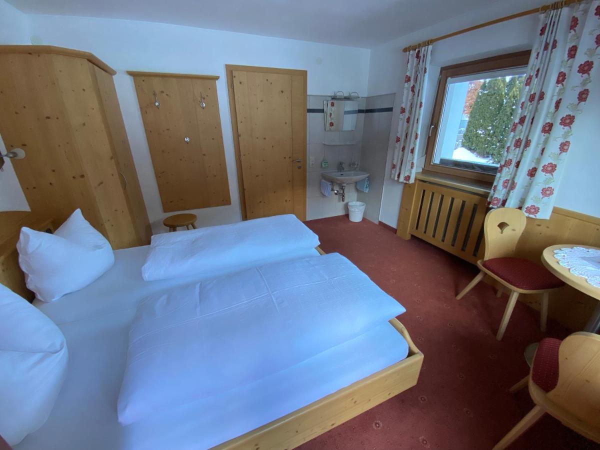 Pension Kandaharblick Pettneu am Arlberg Extérieur photo