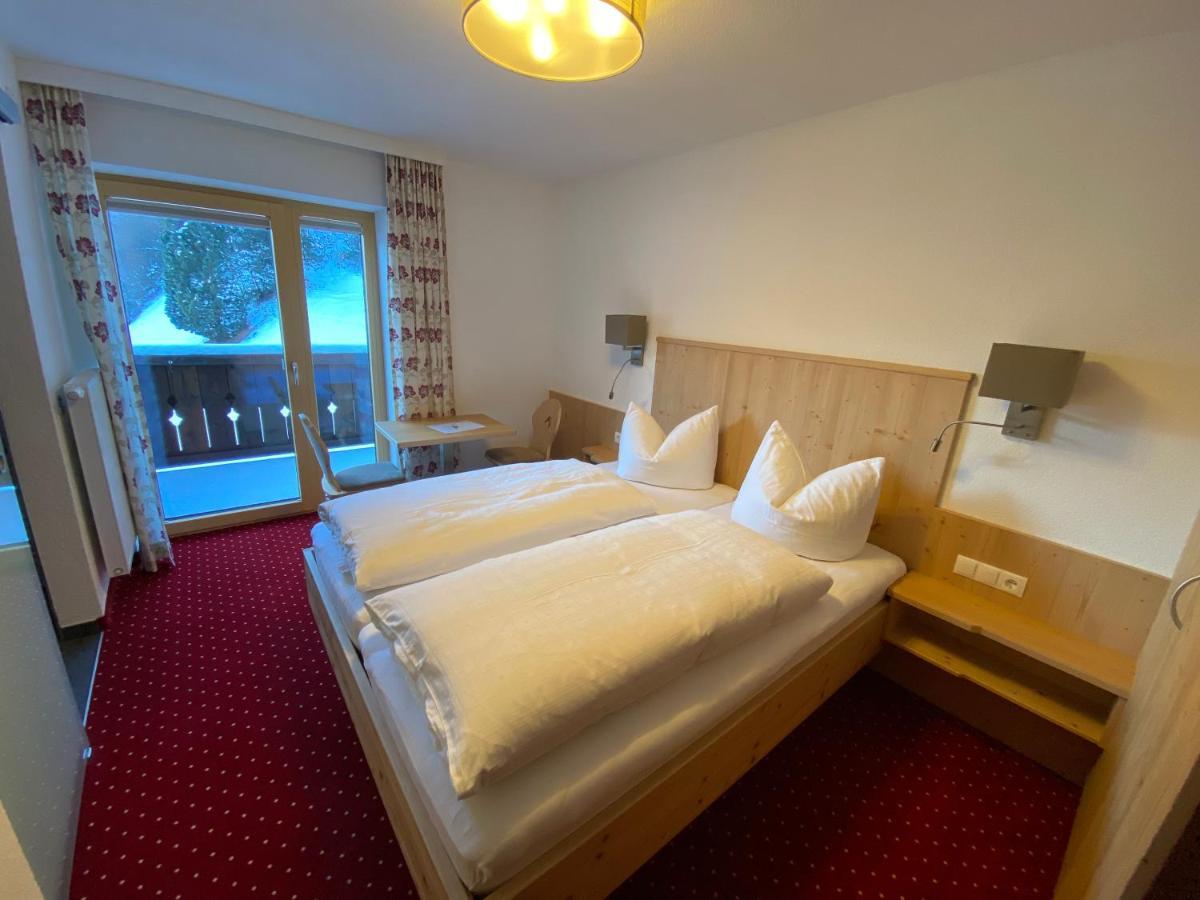 Pension Kandaharblick Pettneu am Arlberg Extérieur photo